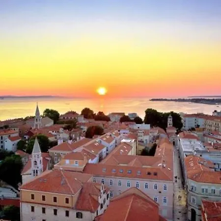 Spacious 2br Near Center * Zadar